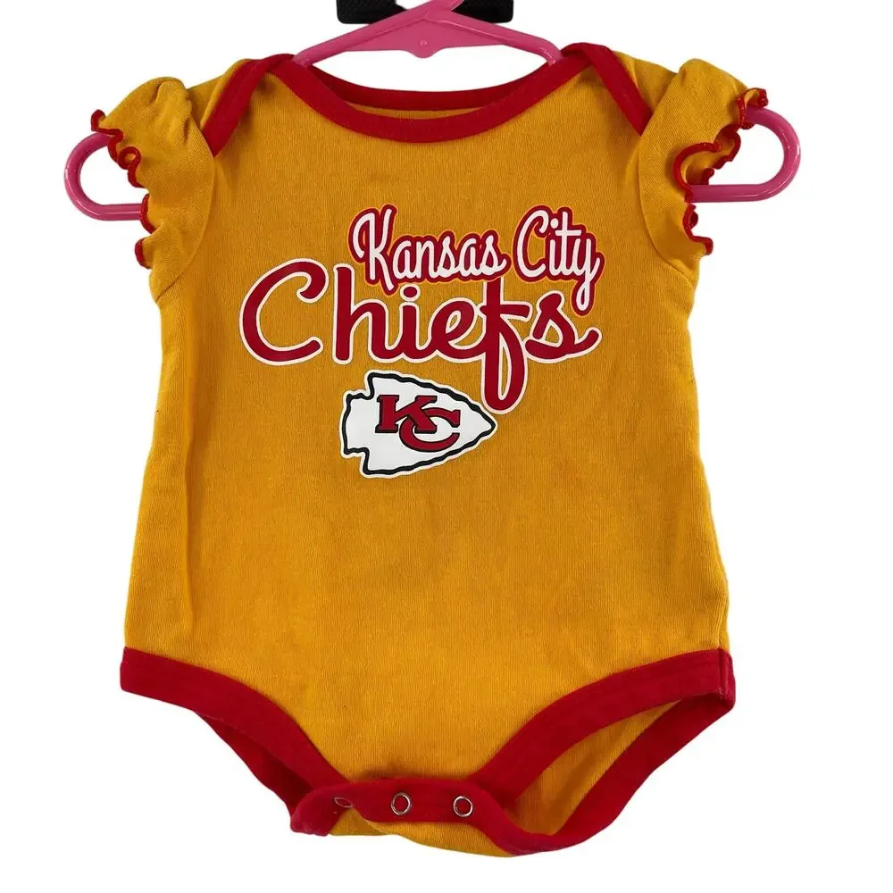 NFL TEAM APPAREL Kansas City Chief One Piece Baby 0-3 Months Infant 100% Cotton